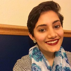 Meet your Posher, Danielle